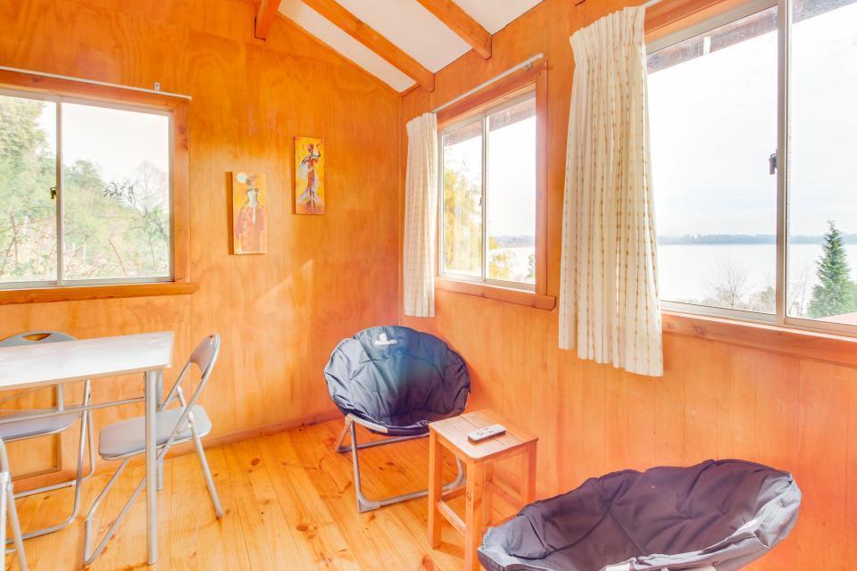 Cabanas Clary Mar Lodge *